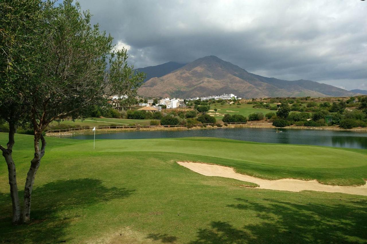 Apartamento Estepona Golf Zewnętrze zdjęcie